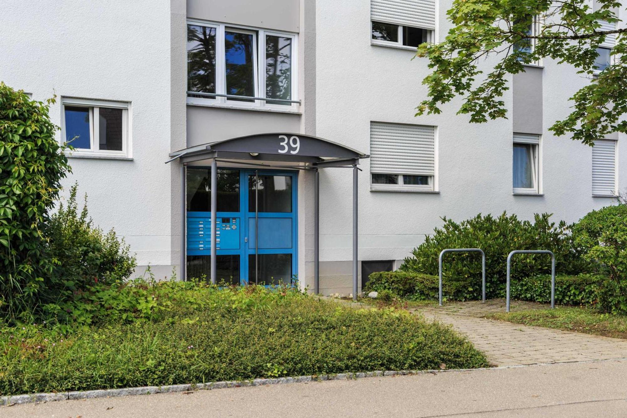 Relax Apartment Black & White Friedrichshafen Bagian luar foto